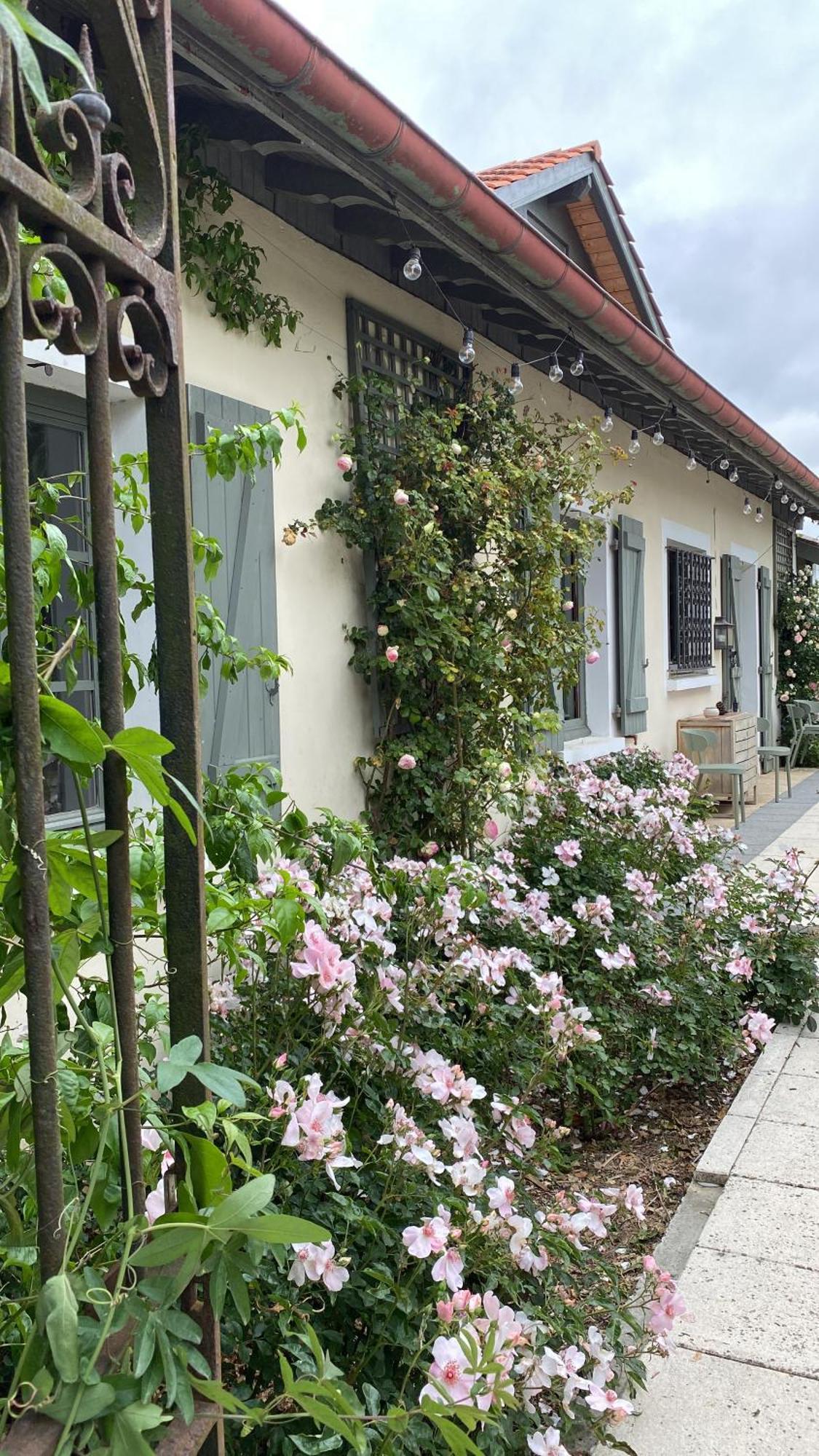 La Bastide De Guiche Entre Ocean Et Montagnes 아파트 외부 사진