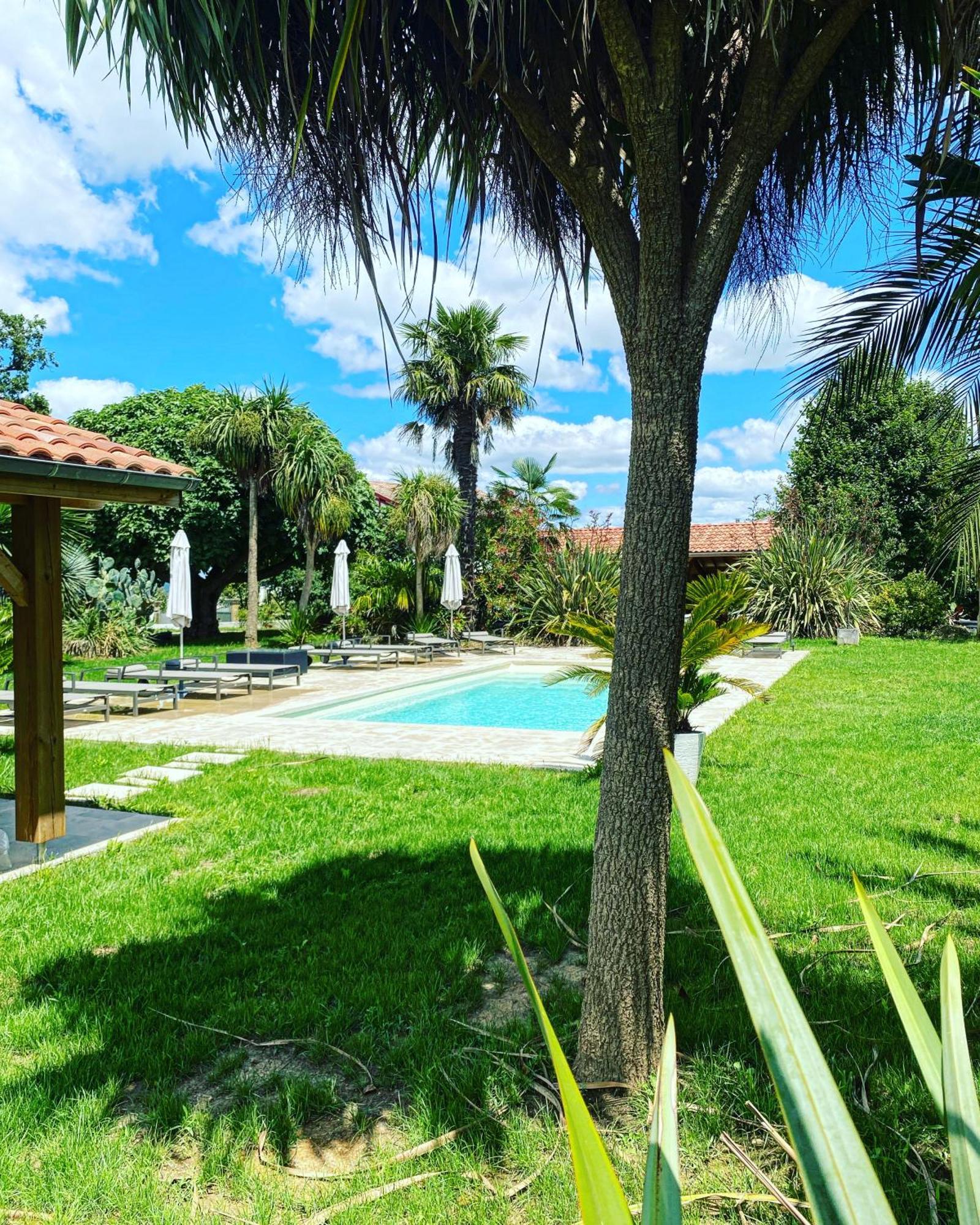 La Bastide De Guiche Entre Ocean Et Montagnes 아파트 외부 사진